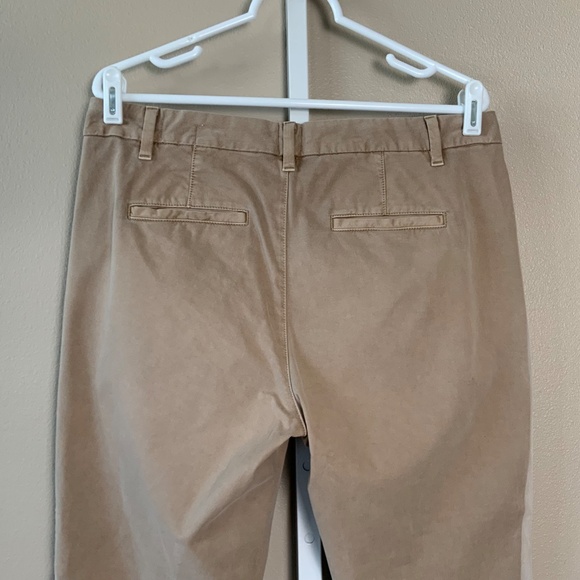 GAP Cropped Tuxedo Stripe Girlfriend Chino - Picture 10 of 16